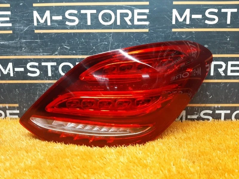 Фонарь задний Mercedes-Benz -Class 2015 W205