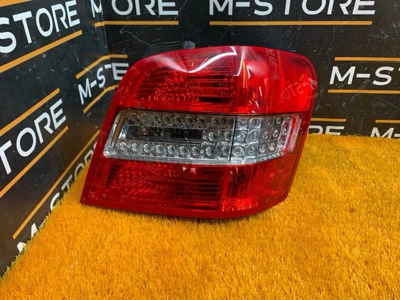 Фонарь задний Mercedes-Benz GLK-Class 2008 X204