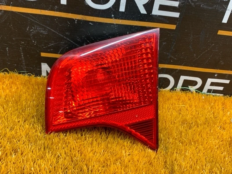 Фонарь крышки багажника Audi A4 2006 B7/8E