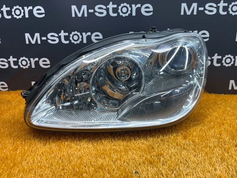 Фара Mercedes-Benz -Class 2005 W220