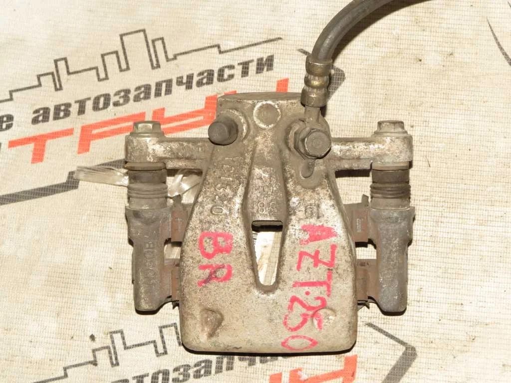 СУППОРТ В СБОРЕ TOYOTA AVENSIS COROLLA VERSO ADT250... AZT250W AZT251 AZT251W AZT255 AZT255W CDT250 CUR10 ZNR11 ZZT250 ZZT251 ЗАДНИЙ ПРАВЫЙ 2WD 4WD 4773005070