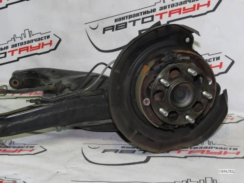 СТУПИЦА MITSUBISHI GRANDIS NA4W NA8W ЗАДНЯЯ ЛЕВАЯ С РЫЧАГОМ ABS 2WD MN103487