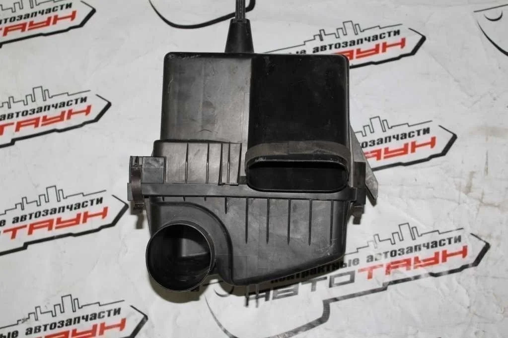 КОРПУС ВОЗДУШНОГО ФИЛЬТРА TOYOTA LEXUS CELSIOR LS430 UCF30 UCF31 3UZ-FE 1770050220