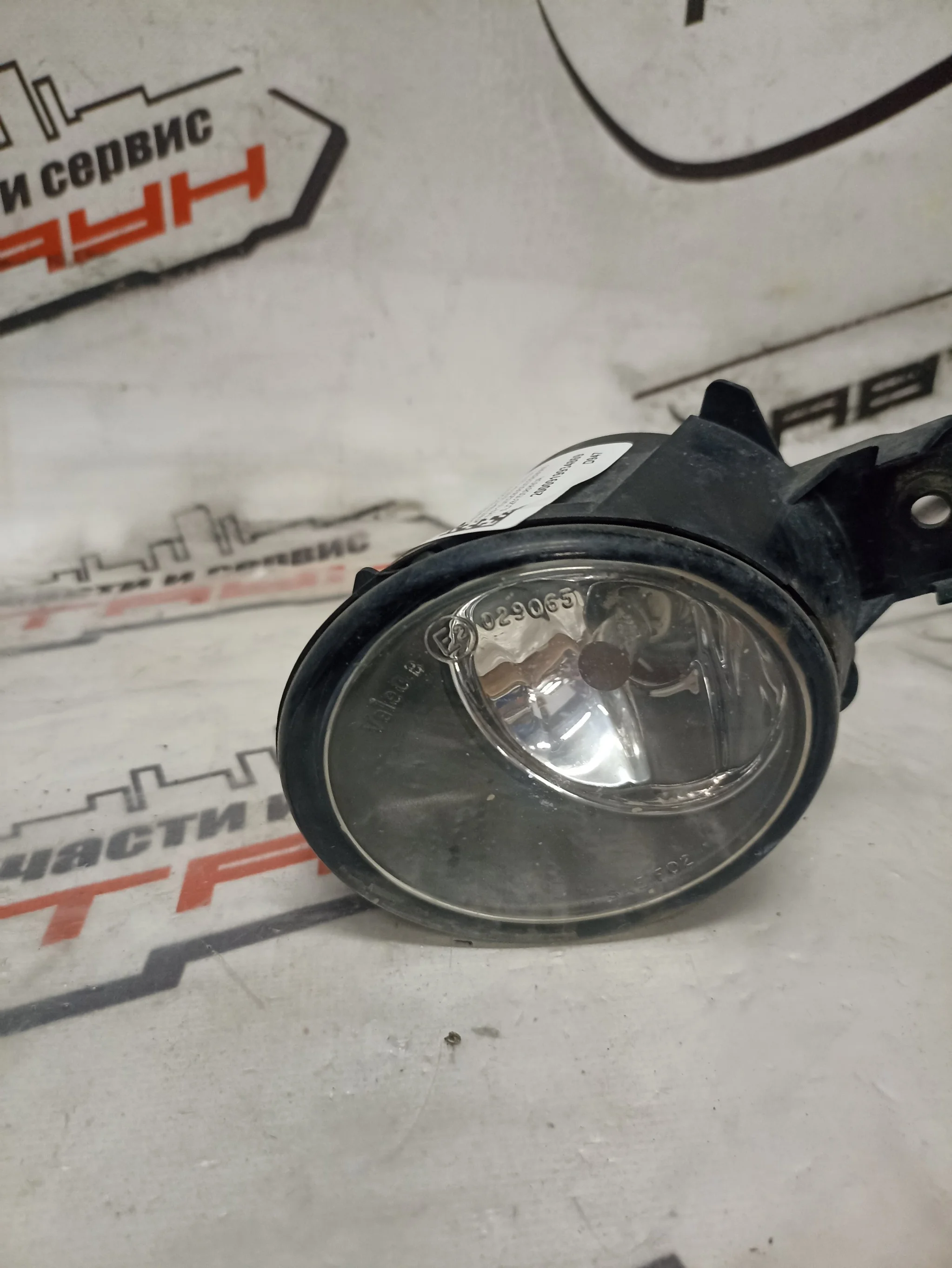 ТУМАНКА NISSAN INFINITI RENAULT ... SENTRA SYLPHY TEANA VERSA WINGROAD X-TRAIL ... WRP12 WRY11 WTNP12 WTP12 Y50 YF15 029065 03B9065 ЛЕВАЯ 261558993A D947