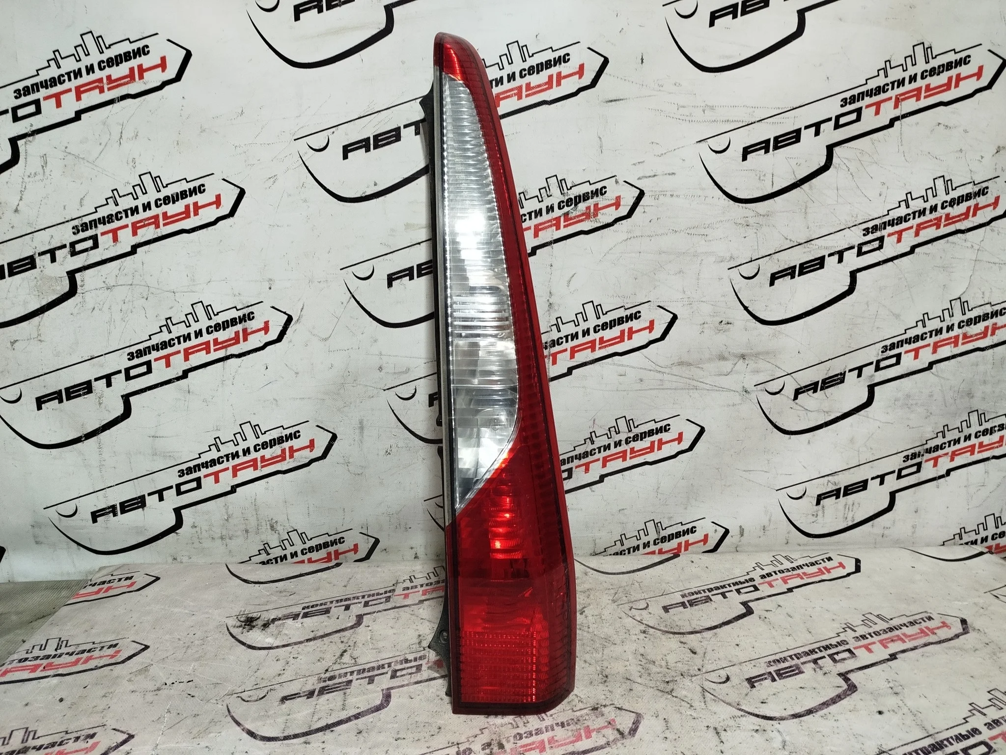 ФОНАРЬ MITSUBISHI LANCER LANCER CEDIA CS2W CS3W CS5W CS9W 22087508 WAGON ПРАВЫЙ MN161024 TA1077