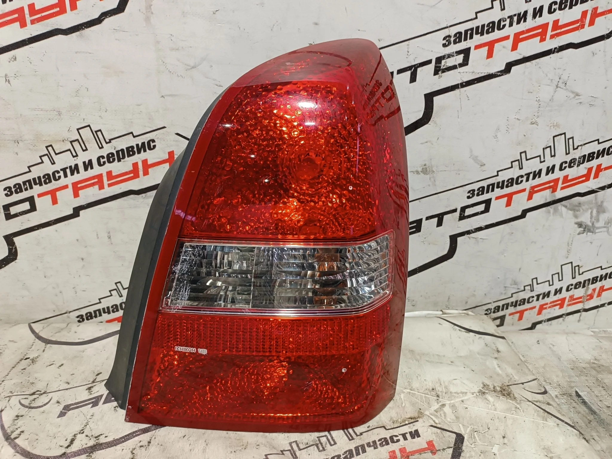 ФОНАРЬ NISSAN PRIMERA HP12 QP12 RP12 TNP12 TP12 4911 ПРАВЫЙ 26550AU025 QE172
