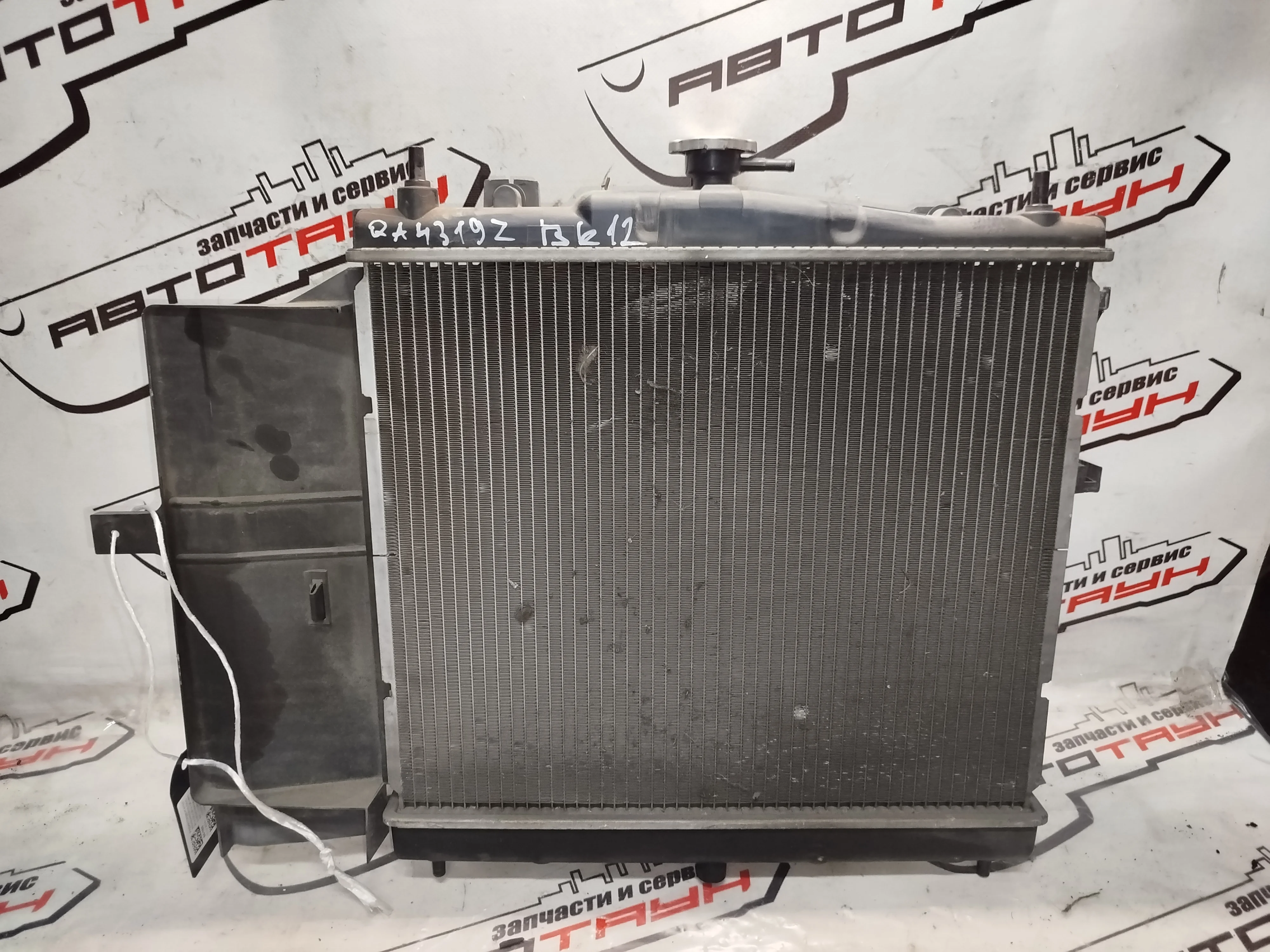 РАДИАТОР ДВИГАТЕЛЯ NISSAN CR10-DE CR12-DE CR14-DE HR15-DE ... MARCH MARCH RAFEET MICRA NOTE ... YGNZ11 YGZ11 YK12 YZ11 С ТРУБКАМИ 214603U500 QA4319Z
