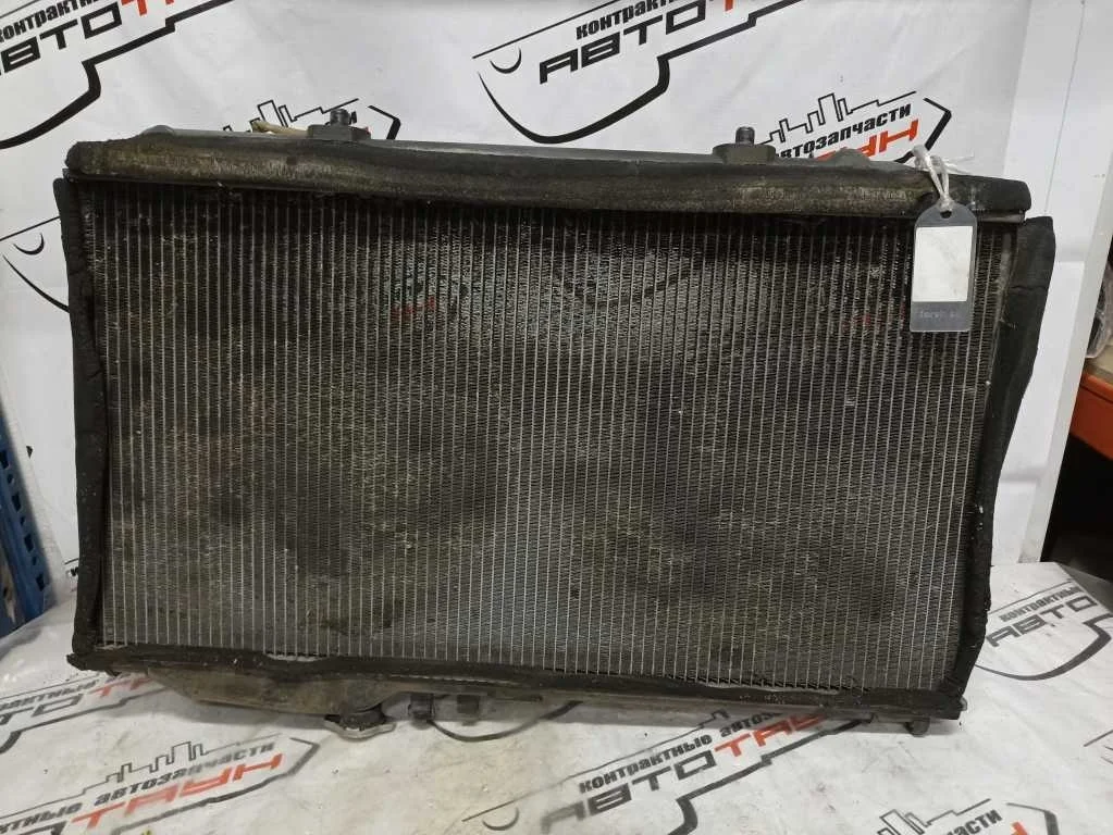 РАДИАТОР ДВИГАТЕЛЯ LEXUS 3UZ-FE GS430 UZS161 АТМ БЕЗ ДИФФУЗОРА 1640050260 KE190ZZ