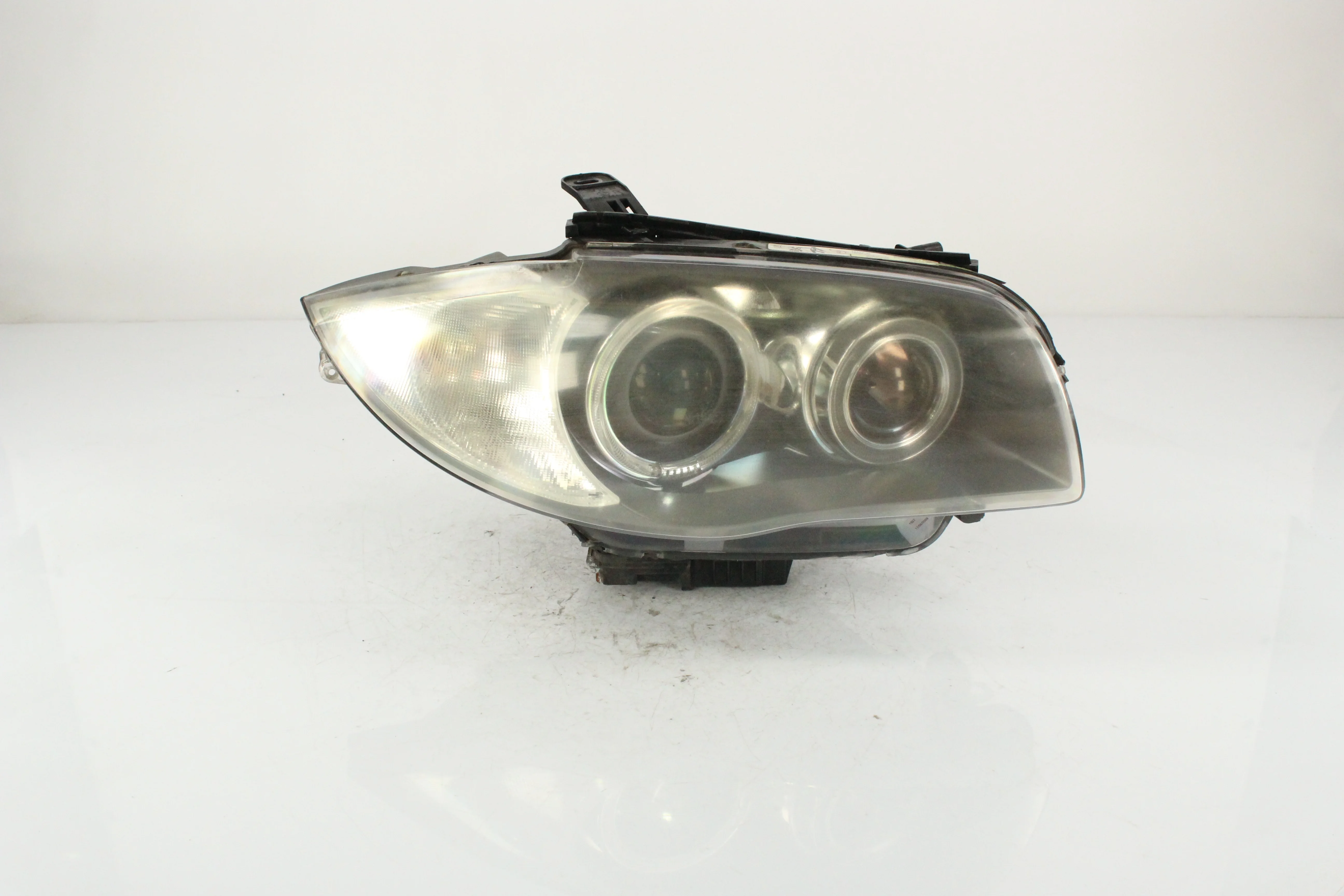 ФАРА BMW 1-SERIES E81 E82 E87 E88 63117170294 XENON ЛИНЗА BLACK ПРАВАЯ 63117181292 KA9258Z