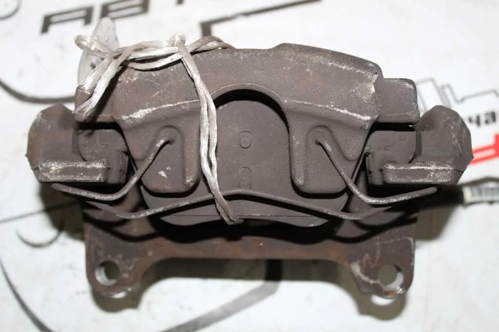 СУППОРТ В СБОРЕ AUDI A4 A5 8F7 8K2 8K5 8T3 8TA B8 ПЕРЕДНИЙ ПРАВЫЙ 2WD 8K0615124C