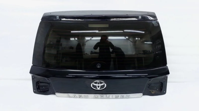 Дверь багажника Toyota Land Cruiser 2016 VDJ200