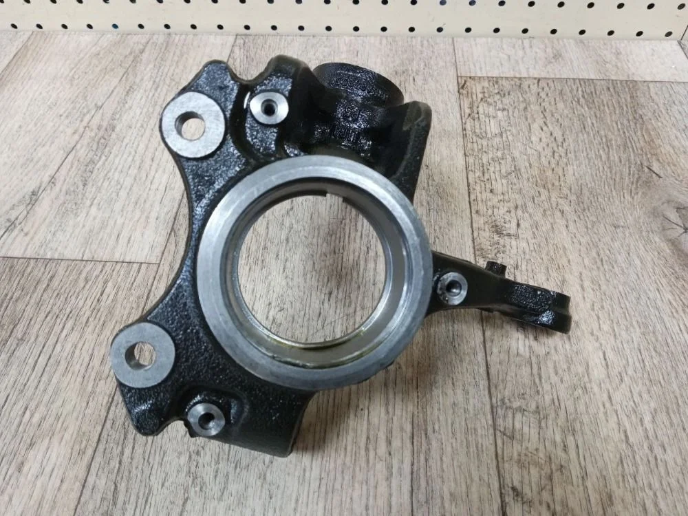 Кулак поворотный передний Volkswagen Polo V (2009—2015) Polo V (2009—2015) 612,  602,  6C1, 614, NH3