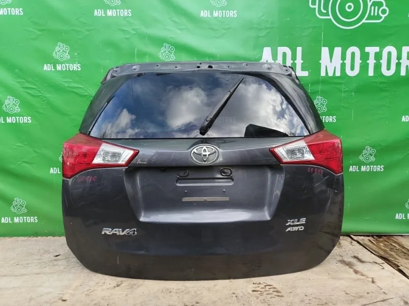 Дверь багажника Toyota RAV4 2013-2015 40