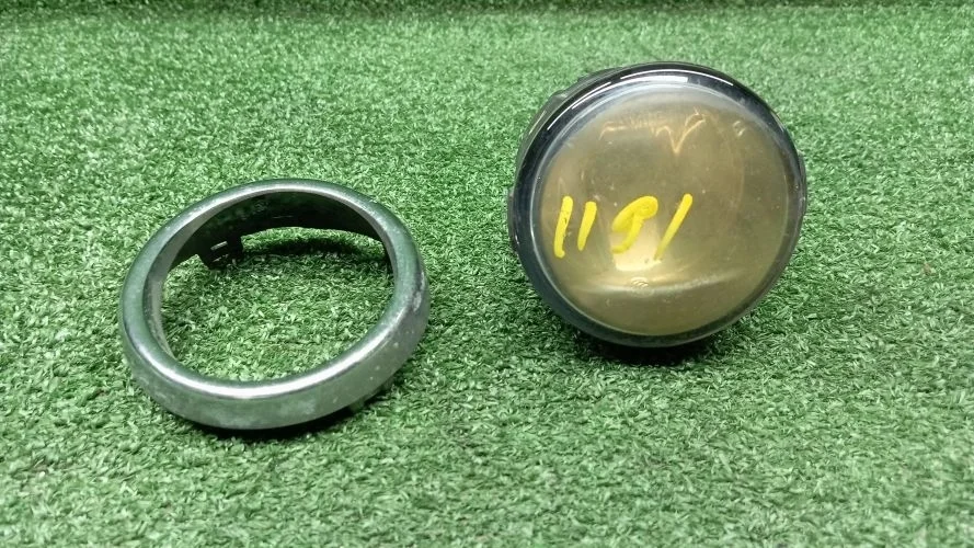 противотуманная фара Nissan,Infiniti VQ35HR,VK50,V9X,VQ35DE,VQ37VHR Z51,J50,S51,Y51,S50,V36 Nissan,Infiniti Murano,Fx35,Ex35,Q70,G37s VQ35HR,VK50,V9X,VQ35DE,VQ37VHR Z51,J50,S51,Y51,S50,V36 89210600,261508990B,261508993B