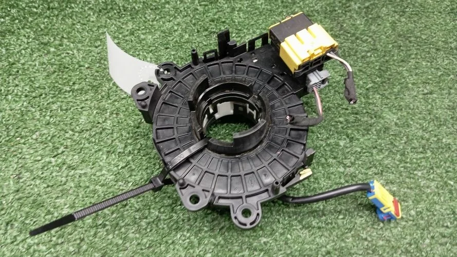 шлейф airbagа Renault H4M L30R Renault Fluence H4M L30R 255544794R