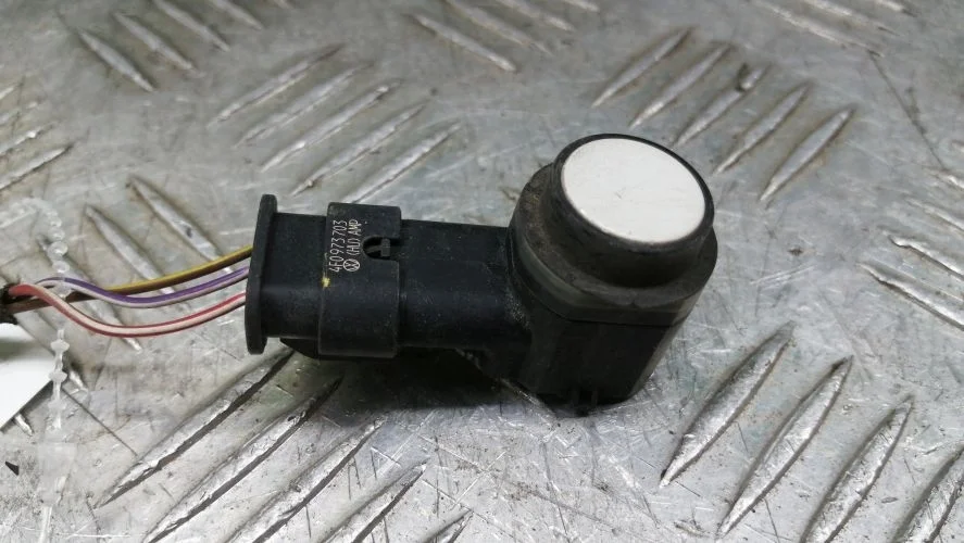 датчик парктроника Audi,Volkswagen CDUD,CDUC,CDUD,CBAB,CFF,CFFB,CBFA 4G2,5N1,B6,358 Audi,Volkswagen A6,Tiguan,Passat,Passat Cc CDUD,CDUC,CDUD,CBAB,CFF,CFFB,CBFA 4G2,5N1,B6,358 1S0919275,303363,4H0919275,607116
