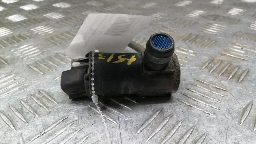 мотор омывателя Hyundai G4KF,G4KD,D4CB,G4KJ BK,YF,TQ,HG Hyundai Genesis,Sonata,Grand Starex,Grandeur G4KF,G4KD,D4CB,G4KJ BK,YF,TQ,HG 985102G000