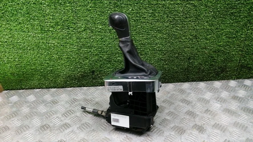 селектор акпп Volkswagen CFF 5N1,NF Volkswagen Tiguan CFF 5N1,NF 5N1713025G