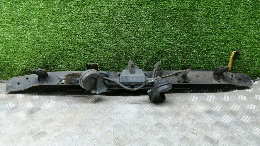 рамка радиатора Hyundai L4NA LF Hyundai Sonata L4NA LF 64101C1700