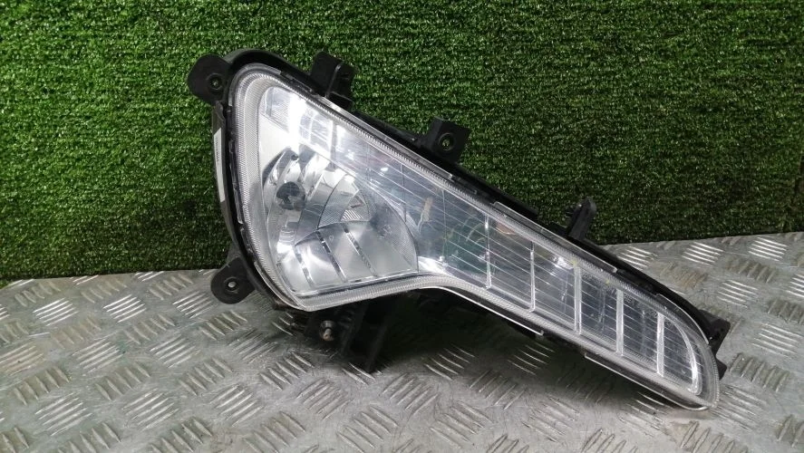 противотуманная фара Kia D4HA SL Kia Sportage D4HA SL 922023W100