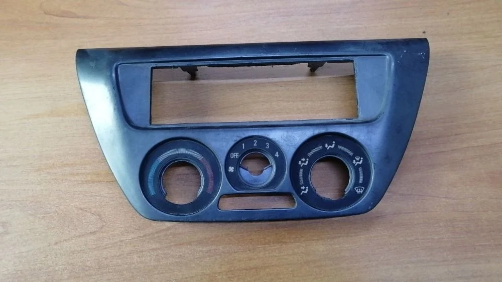 накладка торпедо Mitsubishi Lancer IX