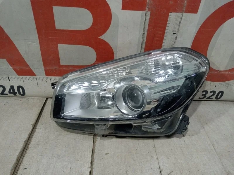 Фара передняя левая Nissan Qashqai J10