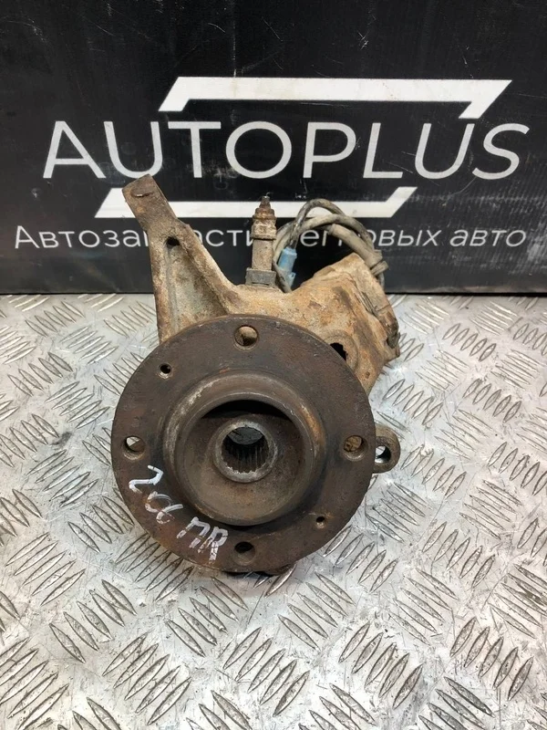 Кулак поворотный Peugeot 206 2001 364775 ХЭТЧБЕК 1.4 KFW, передний правый