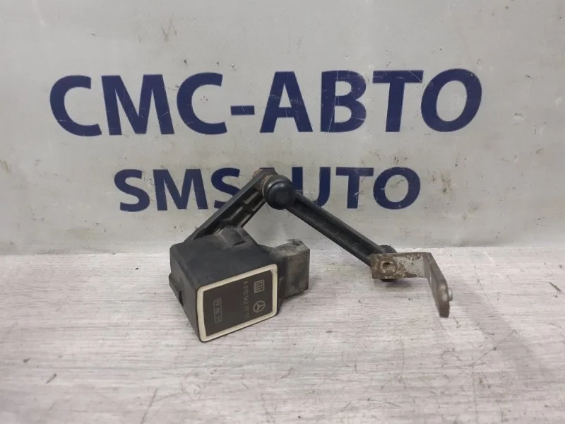 Датчик уровня подвески Mercedes-Benz R-Class A0105427717 W251 272.967