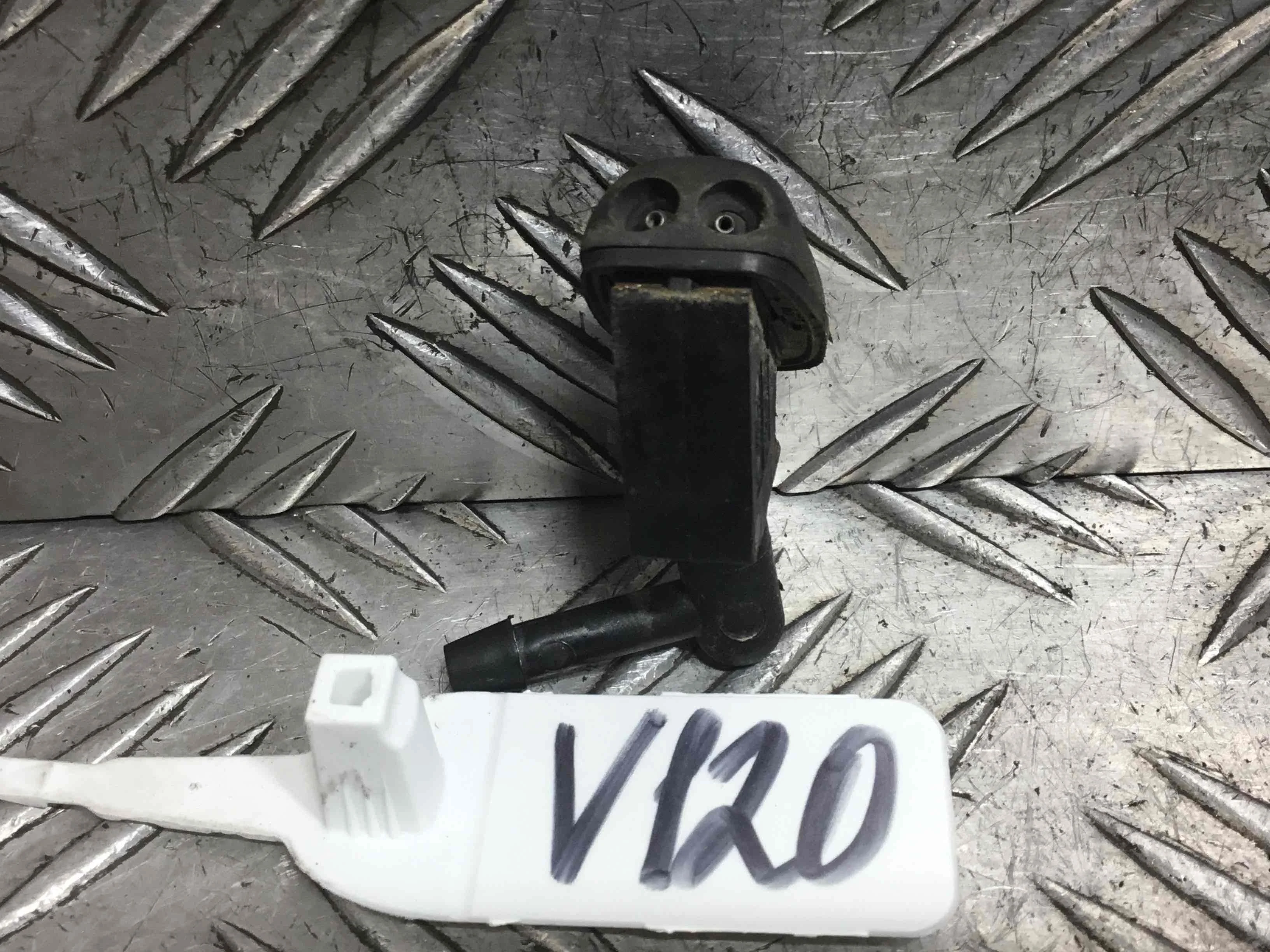 Форсунка омывателя Ford C-MAX 1 поколение (2003-2007) дизель 2.0 TDCi Механика Х/б