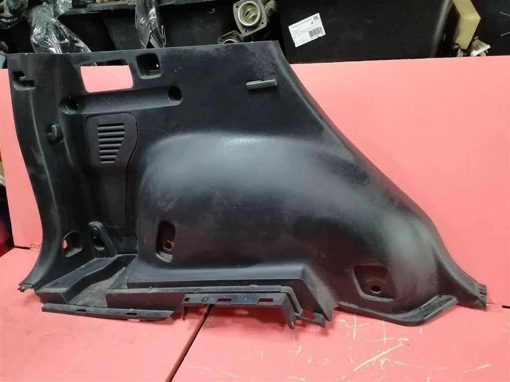 обшивка багажника Toyota RAV 4 2006-2013