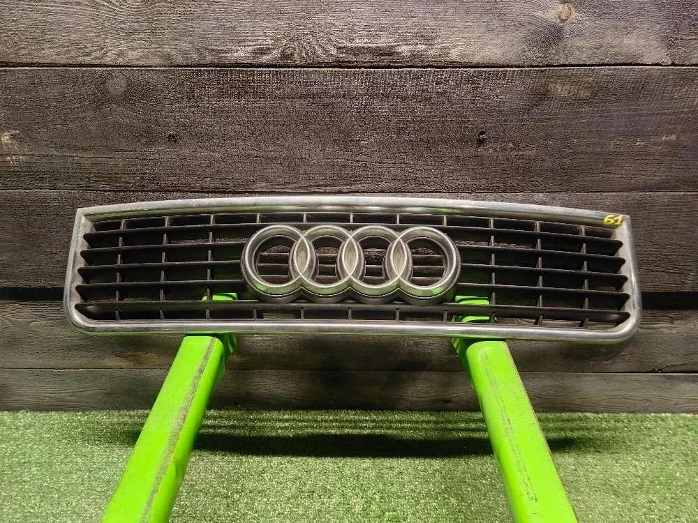 Решетка радиатора Audi A4 B6