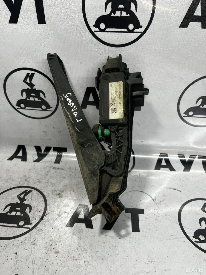 Педаль газа volkswagen golf 5 1k1723503l