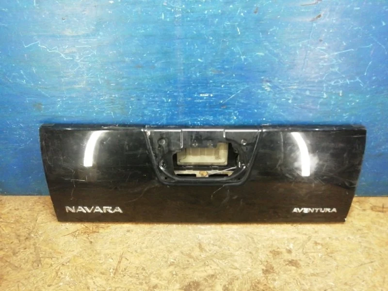 Задний борт, крышка багажника Nissan Navara D40 2005-2014 93400EA30J