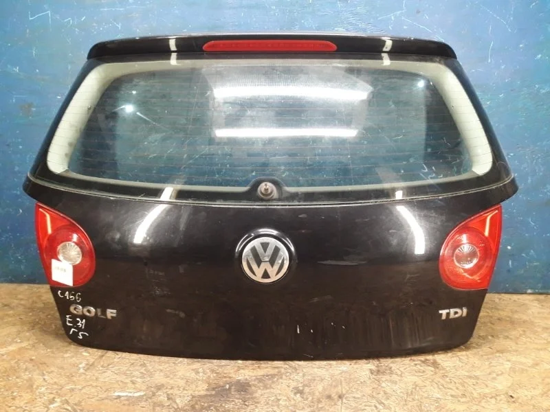Крышка багажника Volkswagen Golf 5 2003-2008 1K6827025H ХЭТЧБЕК