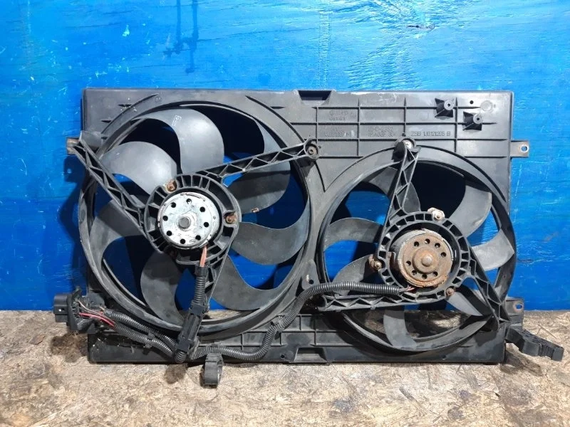 Диффузор Volkswagen Golf 4 1997-2004 1J0121205B