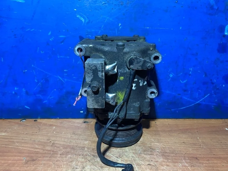 Компрессор кондиционера Ford Mondeo 3 1710586 1.8 CHBB
