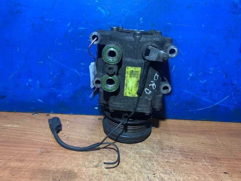 Компрессор кондиционера Ford Mondeo 3 1710586 2.0 CJBA