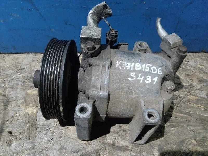 Компрессор кондиционера Nissan Navara D40 2005-2010 92600EB400 2.5 YD25