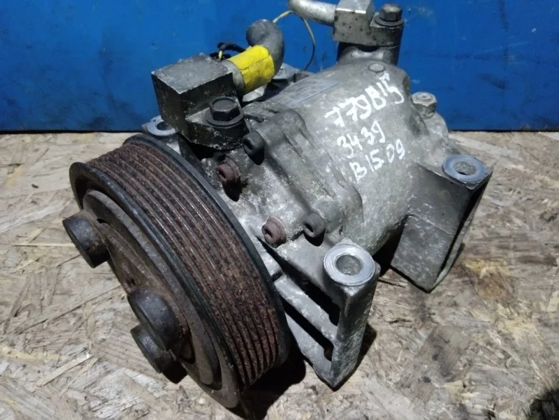 Компрессор кондиционера Nissan Navara D40 2005-2010 92600EB400 2.5 YD25