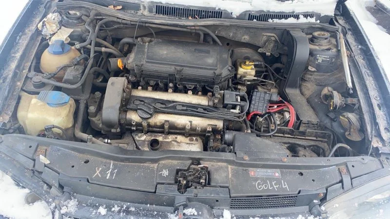 Продажа Volkswagen Golf 1.4 (75Hp) (AXP) FWD MT по запчастям