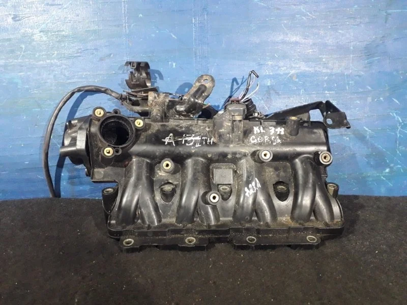 Коллектор впускной Opel Corsa D 2006-2014 55213267 1.3 A13DTC