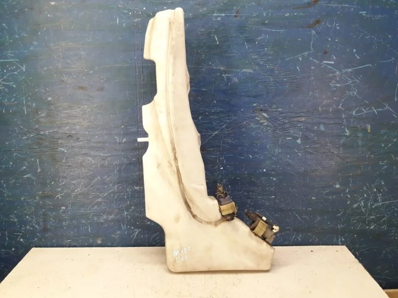 Бачок омывателя Nissan Navara D40 2005-2010 28910EB300 2.5 YD25