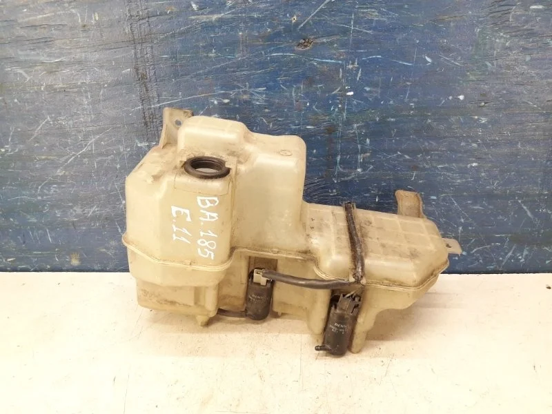 Бачок омывателя Mitsubishi Pajero Pinin 1999-2005 MR522567