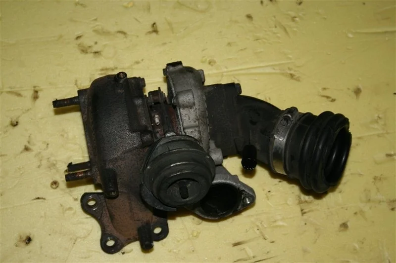 Турбина Nissan Navara D40 2005-2010 14411EC00C 2.5 YD25