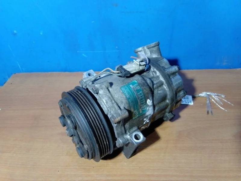 Компрессор кондиционера Opel Vectra C 2002-2008 13217307 1.8 Z18XER