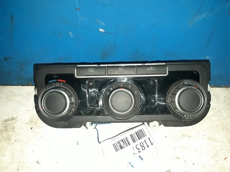 Блок управления климатом, печкой Volkswagen Golf 6 2008-2013 3C8907336H
