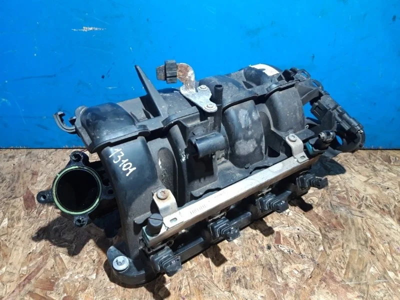 Коллектор впускной Opel Corsa D 2006-2014 55563664 1.2 A12XER