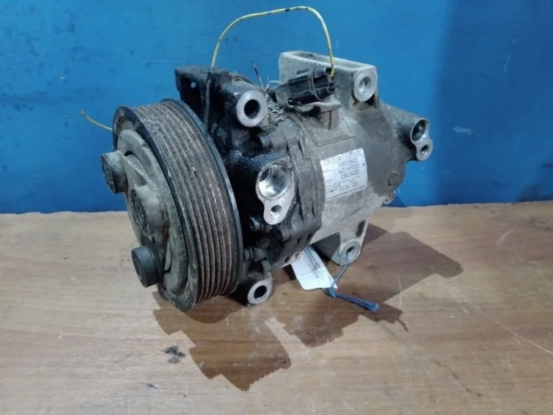 Компрессор кондиционера Nissan Navara D40 2005-2010 92600EB400 2.5 YD25