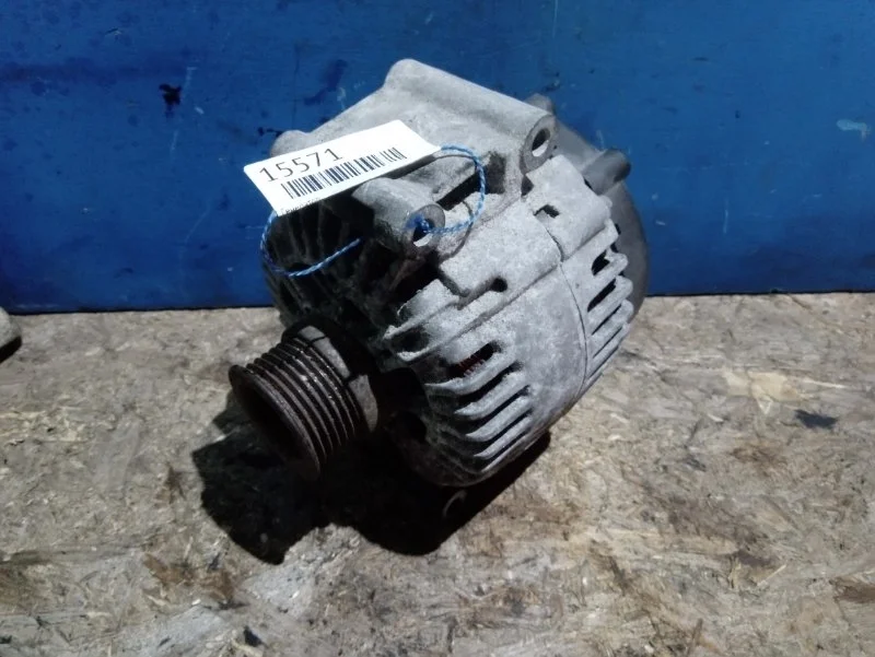Генератор Mercedes C W204 2011-2014 A0009060401 2.2D 651911