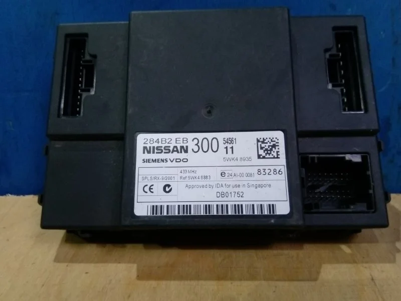 Блок комфорта Nissan Navara D40 2005-2010 284B2EB300 2.5 YD25